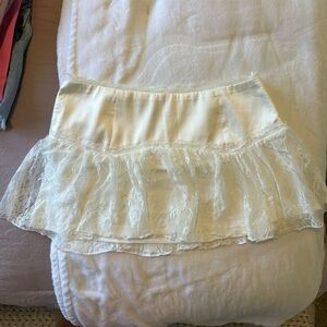 Edikted White Lace Mini Low Waisted Skirt